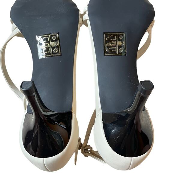 Who What Wear Kennedy Strappy Pump White Size 7 NWT - Picture 8 of 10